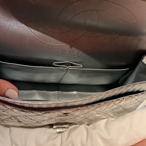 Authentic Chanel silver stripe 2.55 chain strap size jumbo.  More pics available - Picture 5 of 7